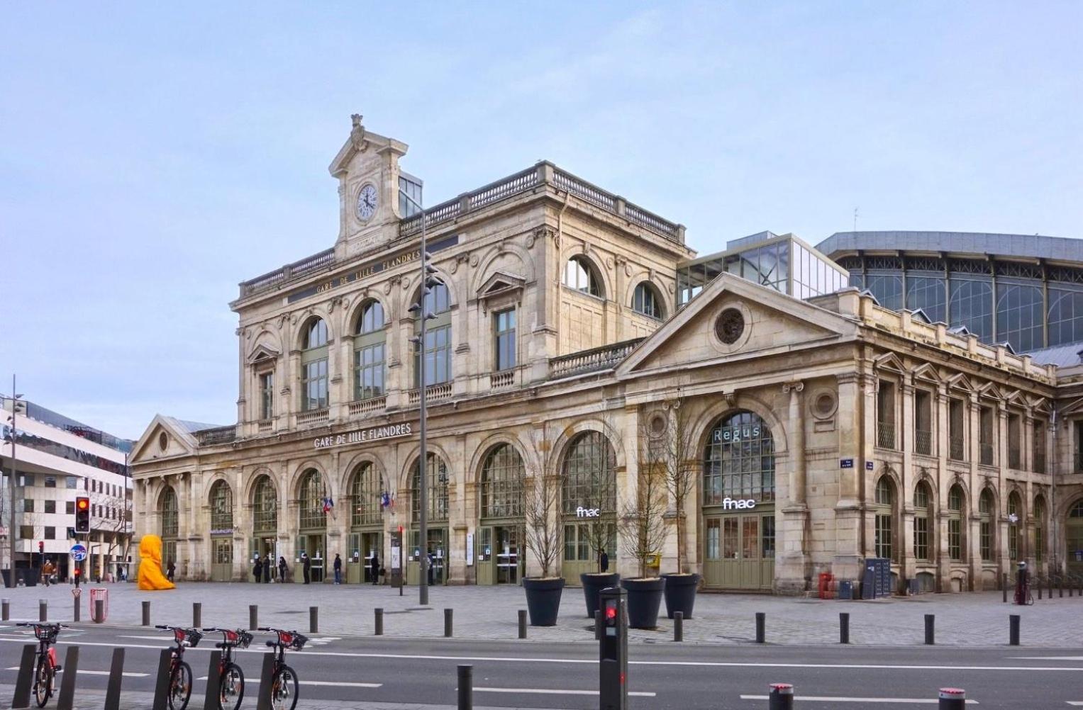 Apartamento In The Heart Of Old Lille: Rue De La Monnaie Exterior foto