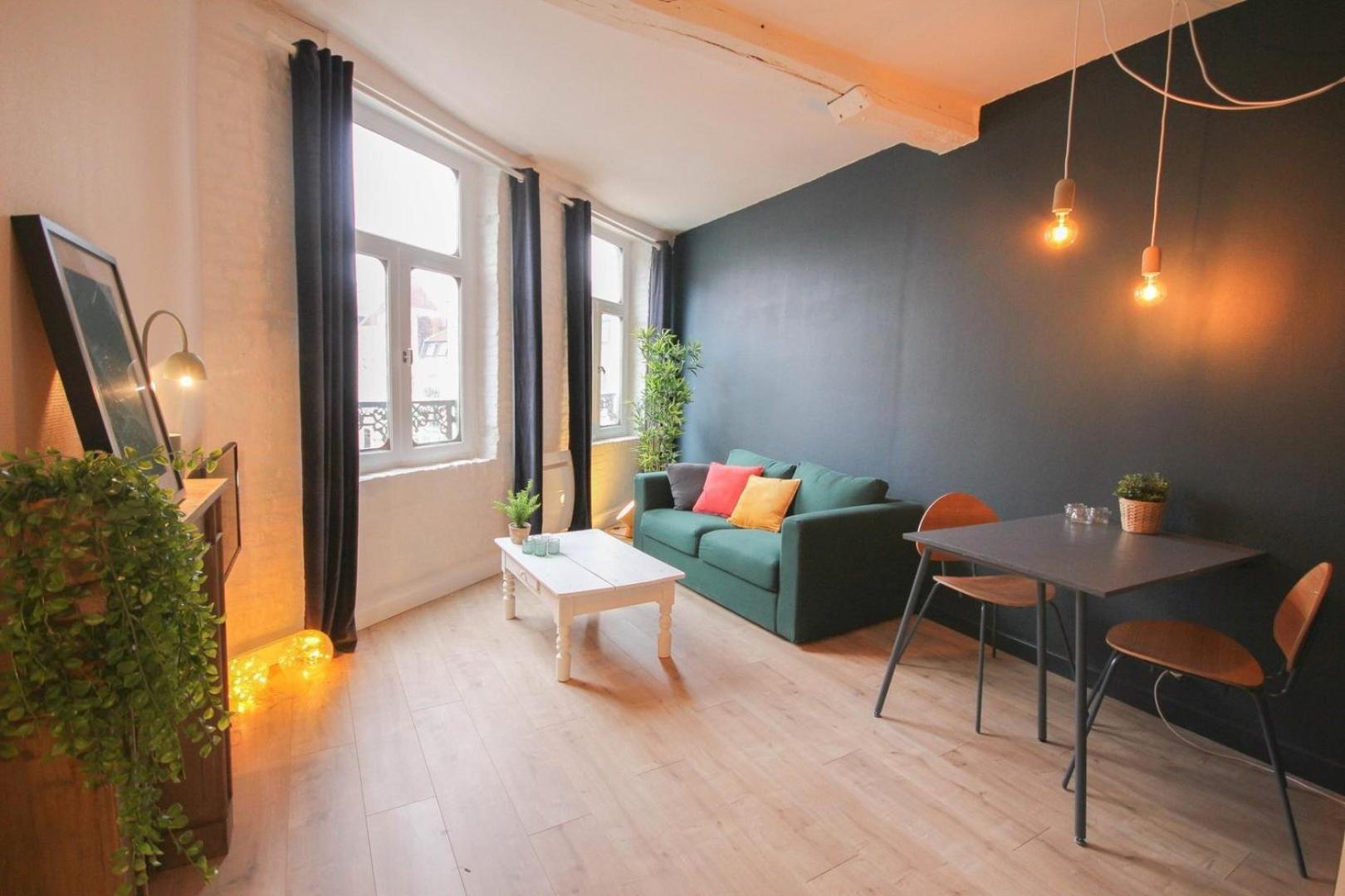 Apartamento In The Heart Of Old Lille: Rue De La Monnaie Exterior foto